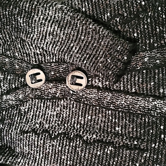 Large Button Long-Fit Cardigan Sweater - Picture 2 of 5